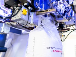 FFS bag at filling station