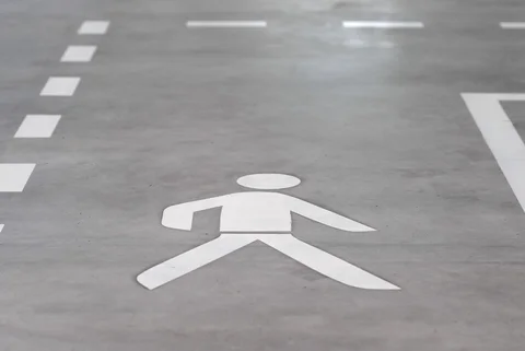 Fußgänger Piktogramm als Symbol für die abwechslungsreichen Einstiegsmöglichkeiten bei AVENTUS