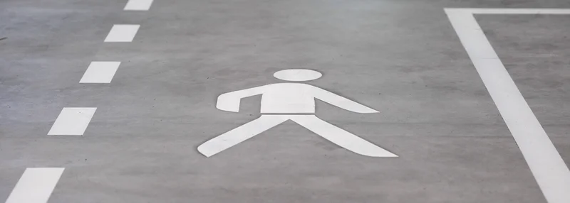 Fußgänger Piktogramm als Symbol für die abwechslungsreichen Einstiegsmöglichkeiten bei AVENTUS