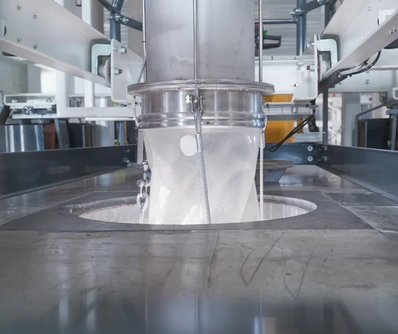 Bulk loading head